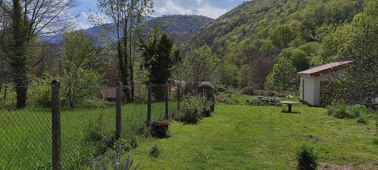 Maison Au Pied De La Montagne Aspet Extérieur photo